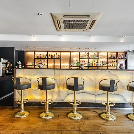 Hotell Kent 4*