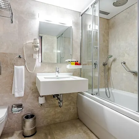 Kent Hotel 4*